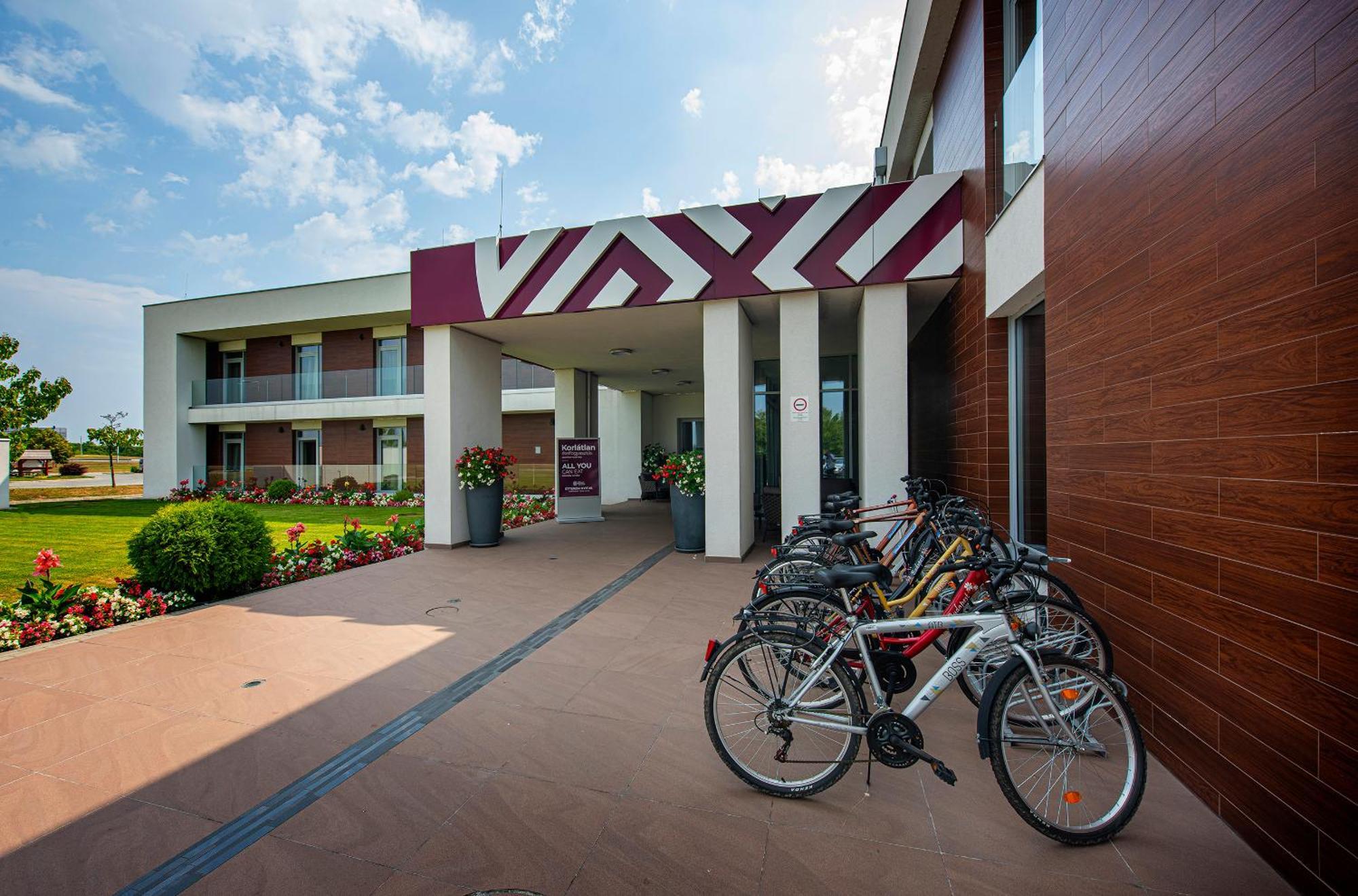 Outlet Hotel Polgár Extérieur photo